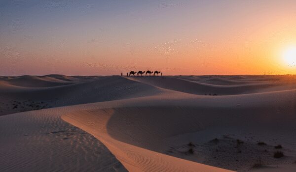 best time to travel to abuzeydabad desert