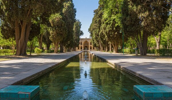 one day trip from tehran to kashan