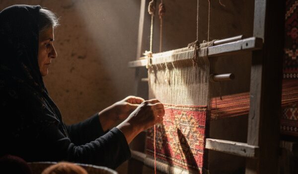 راهنمای جامع خرید گلیم سیرجان از سیر تا پیاز