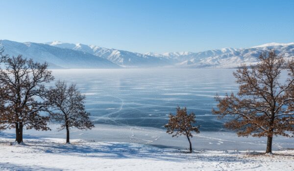 مریوان در زمستان: راهنمای سفر به سرزمین دریاچه یخ‌زده زریوار